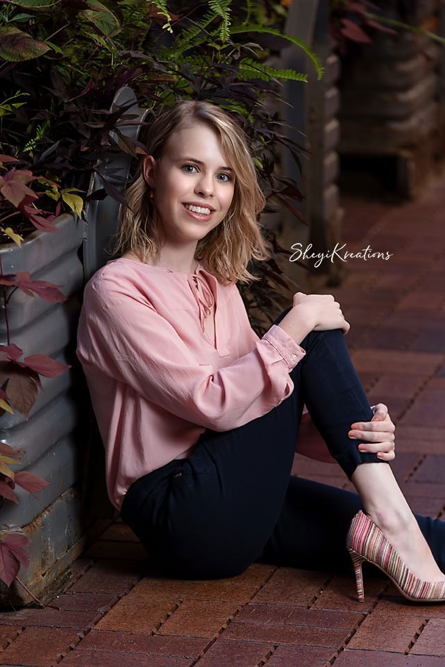 Columbia, MO High School Senior Photographer