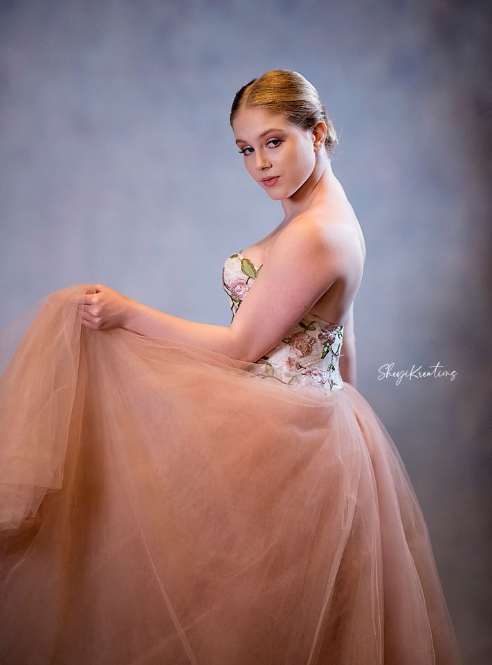 Columbia, MO High School Senior Photographer