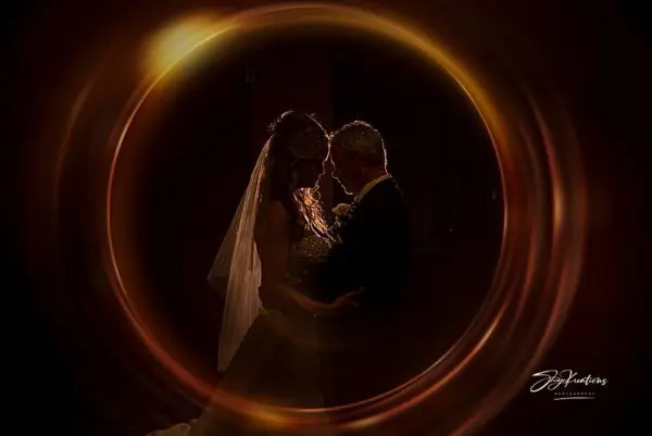 Creative wedding photographer in columbia mo