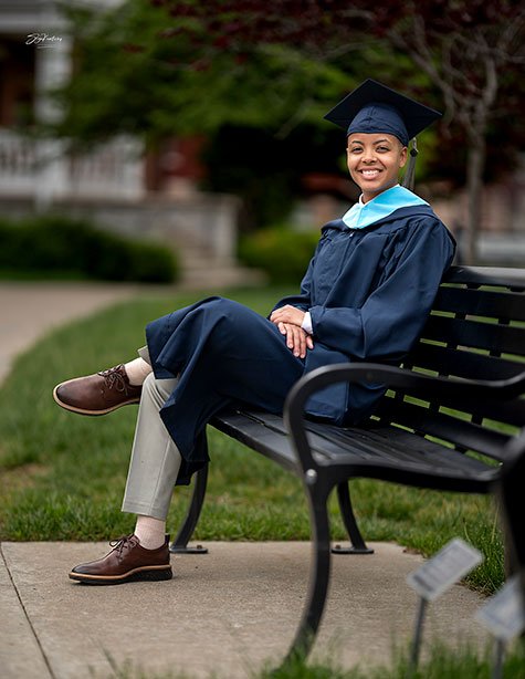 Columbia MO graduation photographer
